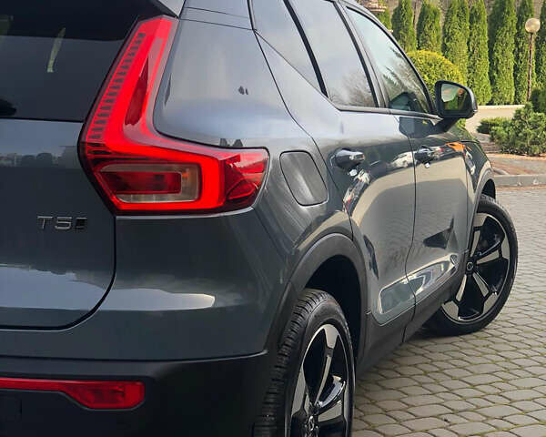 Серый Вольво XC40, объемом двигателя 2 л и пробегом 34 тыс. км за 29900 $, фото 35 на Automoto.ua