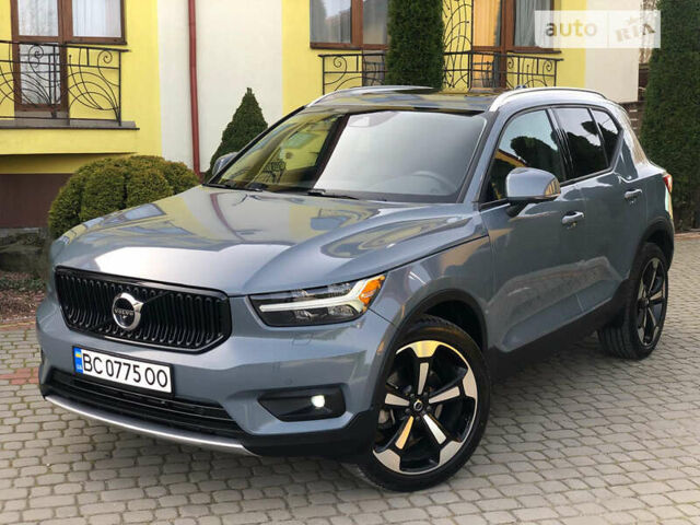 Серый Вольво XC40, объемом двигателя 2 л и пробегом 34 тыс. км за 32900 $, фото 17 на Automoto.ua