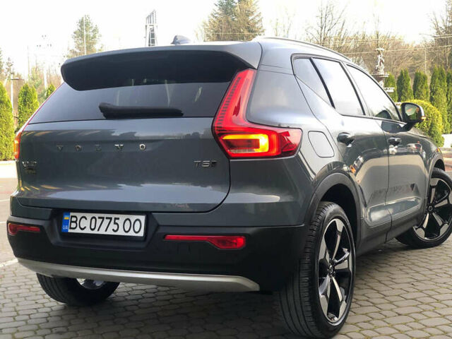 Серый Вольво XC40, объемом двигателя 2 л и пробегом 34 тыс. км за 32900 $, фото 37 на Automoto.ua