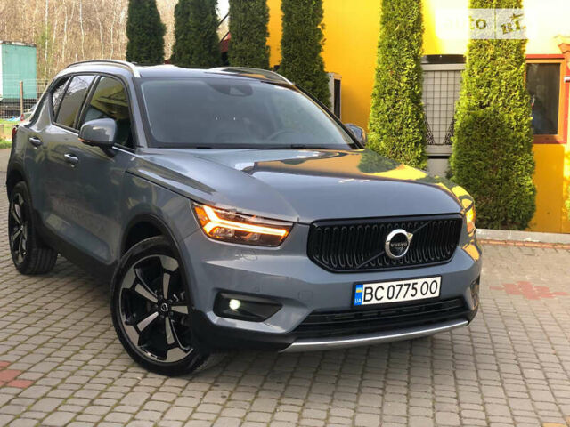 Серый Вольво XC40, объемом двигателя 2 л и пробегом 34 тыс. км за 29900 $, фото 11 на Automoto.ua