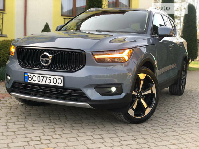 Серый Вольво XC40, объемом двигателя 2 л и пробегом 34 тыс. км за 29900 $, фото 27 на Automoto.ua