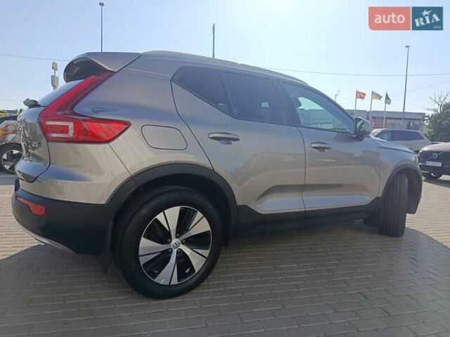 Серый Вольво XC40, объемом двигателя 1.97 л и пробегом 61 тыс. км за 35700 $, фото 8 на Automoto.ua