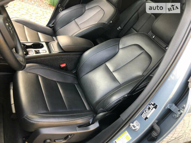 Серый Вольво XC40, объемом двигателя 2 л и пробегом 34 тыс. км за 29900 $, фото 69 на Automoto.ua