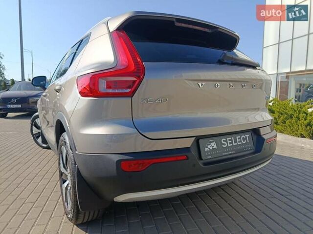 Серый Вольво XC40, объемом двигателя 1.97 л и пробегом 61 тыс. км за 35700 $, фото 9 на Automoto.ua