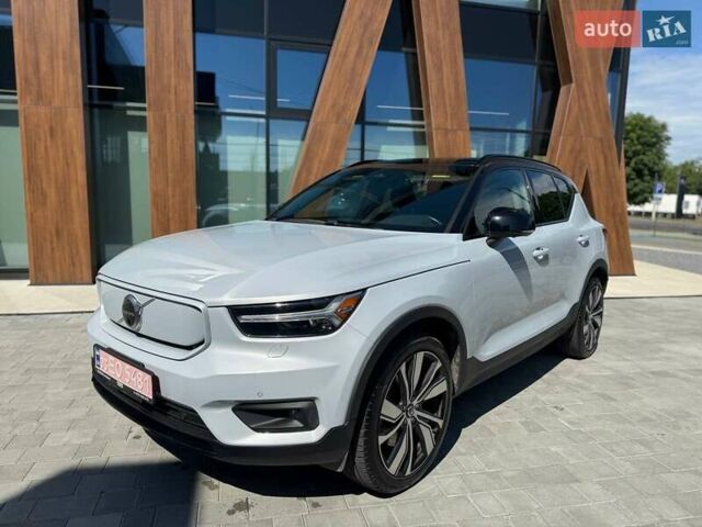 Серый Вольво XC40, объемом двигателя 0 л и пробегом 78 тыс. км за 25000 $, фото 1 на Automoto.ua