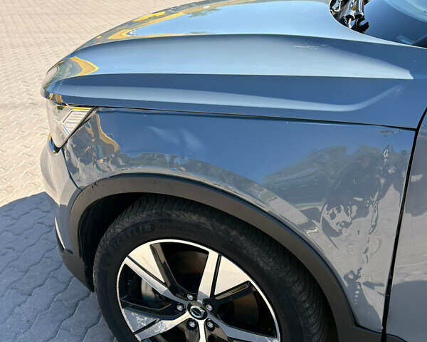 Сірий Вольво XC40, об'ємом двигуна 0 л та пробігом 62 тис. км за 20799 $, фото 8 на Automoto.ua