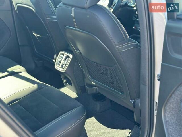 Сірий Вольво XC40, об'ємом двигуна 1.97 л та пробігом 19 тис. км за 39816 $, фото 14 на Automoto.ua