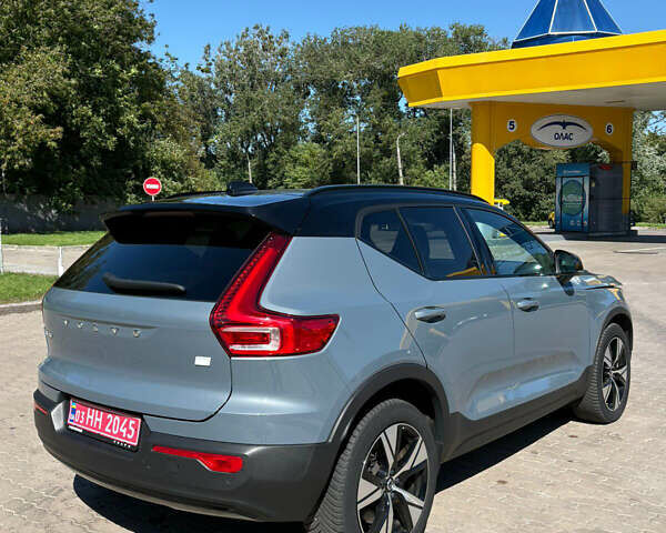 Сірий Вольво XC40, об'ємом двигуна 0 л та пробігом 62 тис. км за 20799 $, фото 5 на Automoto.ua