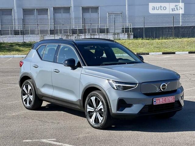 Сірий Вольво XC40, об'ємом двигуна 0 л та пробігом 10 тис. км за 35999 $, фото 1 на Automoto.ua