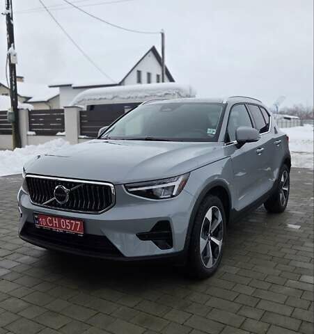 Сірий Вольво XC40, об'ємом двигуна 1.97 л та пробігом 2 тис. км за 34900 $, фото 1 на Automoto.ua
