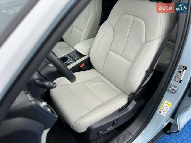 Синий Вольво XC40, объемом двигателя 1.97 л и пробегом 55 тыс. км за 23999 $, фото 25 на Automoto.ua