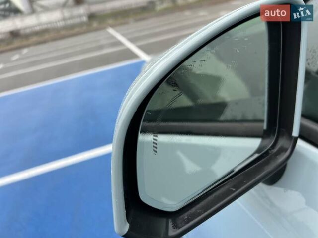 Синий Вольво XC40, объемом двигателя 1.97 л и пробегом 55 тыс. км за 23999 $, фото 20 на Automoto.ua