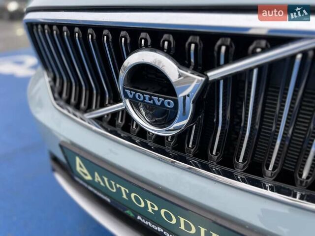Синий Вольво XC40, объемом двигателя 1.97 л и пробегом 55 тыс. км за 23999 $, фото 14 на Automoto.ua