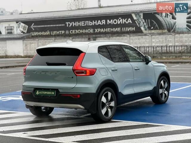 Синий Вольво XC40, объемом двигателя 1.97 л и пробегом 55 тыс. км за 23999 $, фото 7 на Automoto.ua