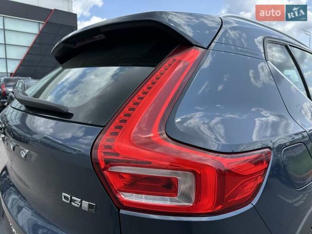 Синій Вольво XC40, об'ємом двигуна 1.97 л та пробігом 257 тис. км за 24900 $, фото 11 на Automoto.ua