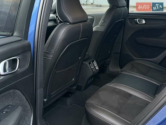 Синий Вольво XC40, объемом двигателя 1.97 л и пробегом 85 тыс. км за 28409 $, фото 20 на Automoto.ua