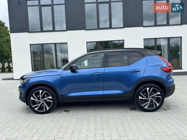 Синий Вольво XC40, объемом двигателя 1.97 л и пробегом 98 тыс. км за 25999 $, фото 5 на Automoto.ua