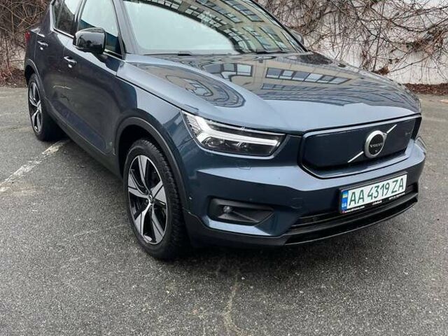 Синий Вольво XC40, объемом двигателя 0 л и пробегом 46 тыс. км за 30300 $, фото 10 на Automoto.ua