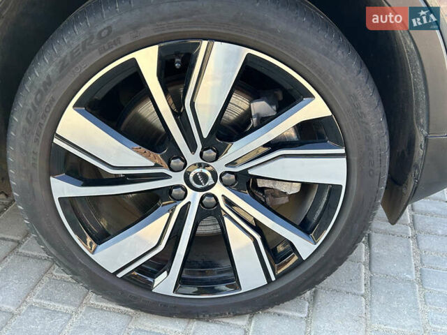 Синій Вольво XC40, об'ємом двигуна 0 л та пробігом 25 тис. км за 25900 $, фото 30 на Automoto.ua