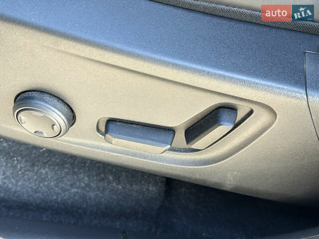 Синій Вольво XC40, об'ємом двигуна 0 л та пробігом 25 тис. км за 25900 $, фото 11 на Automoto.ua