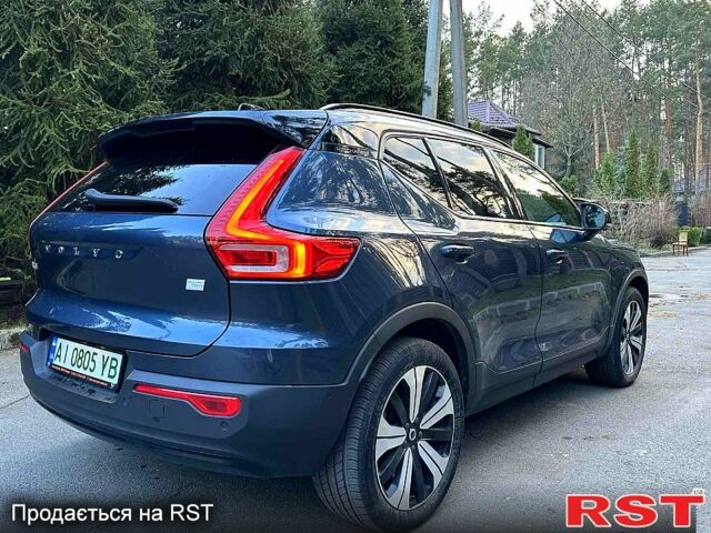 Синій Вольво XC40, об'ємом двигуна 0 л та пробігом 25 тис. км за 25000 $, фото 2 на Automoto.ua