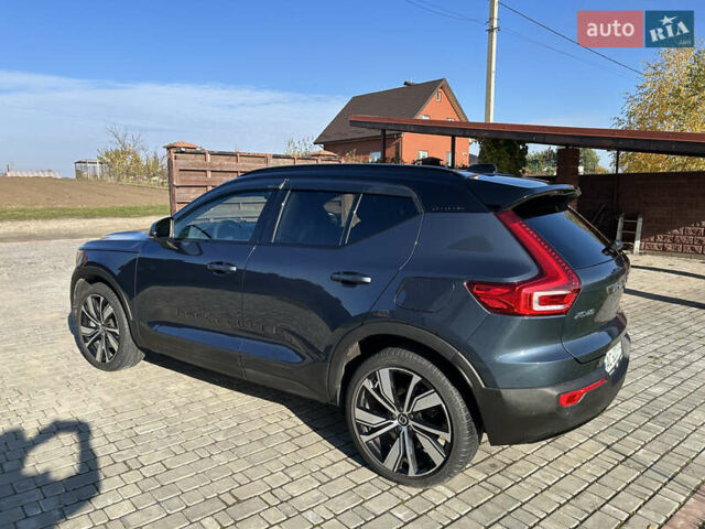 Синій Вольво XC40, об'ємом двигуна 0 л та пробігом 25 тис. км за 25900 $, фото 4 на Automoto.ua