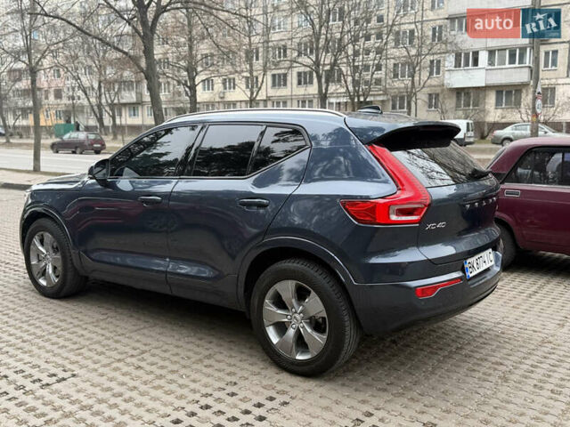 Синий Вольво XC40, объемом двигателя 1.97 л и пробегом 62 тыс. км за 24499 $, фото 7 на Automoto.ua