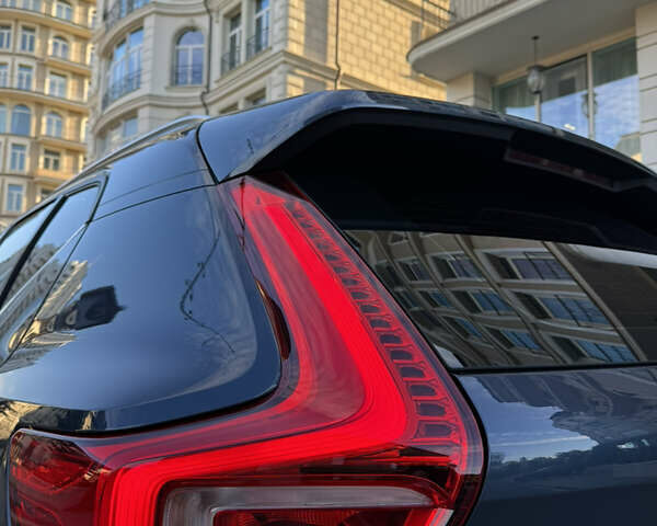 Синий Вольво XC40, объемом двигателя 1.97 л и пробегом 148 тыс. км за 29500 $, фото 20 на Automoto.ua