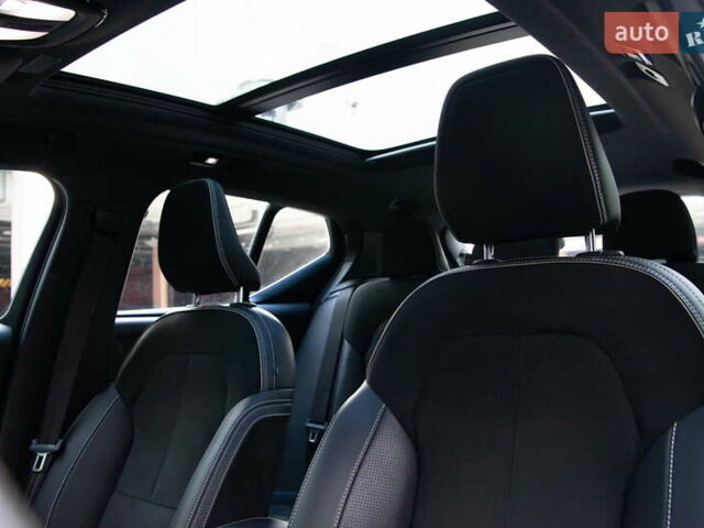 Синій Вольво XC40, об'ємом двигуна 0 л та пробігом 39 тис. км за 24000 $, фото 21 на Automoto.ua