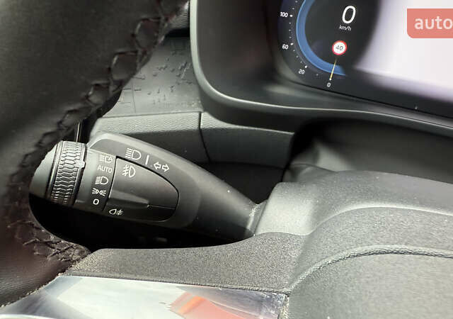Синій Вольво XC40, об'ємом двигуна 0 л та пробігом 115 тис. км за 23599 $, фото 26 на Automoto.ua