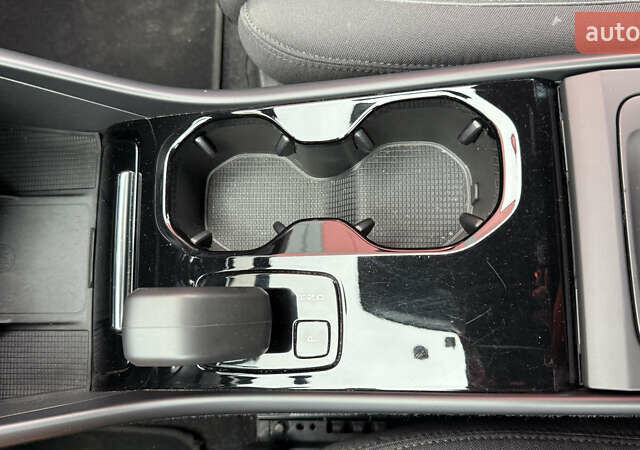 Синій Вольво XC40, об'ємом двигуна 0 л та пробігом 115 тис. км за 23599 $, фото 37 на Automoto.ua