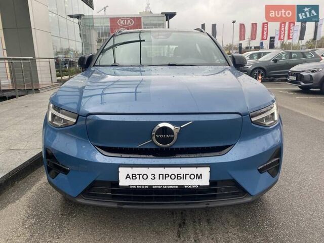 Вольво XC40 2023 в Киеве на Automoto.ua Синий Вольво XC40, объемом двигателя 0 л и пробегом 29 тыс. км за 35462 $, фото 1 на Automoto.ua
