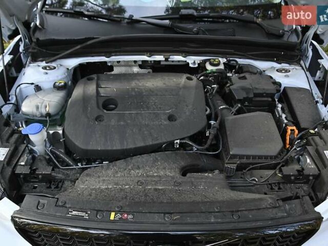 Синий Вольво XC40, объемом двигателя 1.97 л и пробегом 10 тыс. км за 45400 $, фото 74 на Automoto.ua