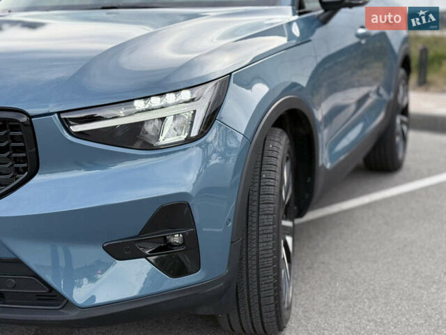 Синий Вольво XC40, объемом двигателя 1.97 л и пробегом 7 тыс. км за 36000 $, фото 49 на Automoto.ua