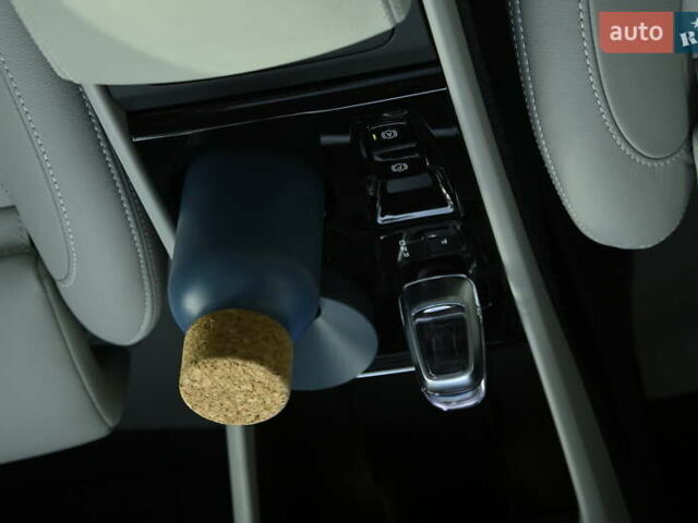 Синій Вольво XC40, об'ємом двигуна 1.97 л та пробігом 10 тис. км за 45349 $, фото 60 на Automoto.ua