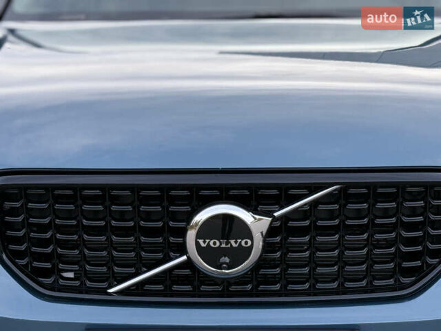 Синий Вольво XC40, объемом двигателя 1.97 л и пробегом 7 тыс. км за 36000 $, фото 48 на Automoto.ua