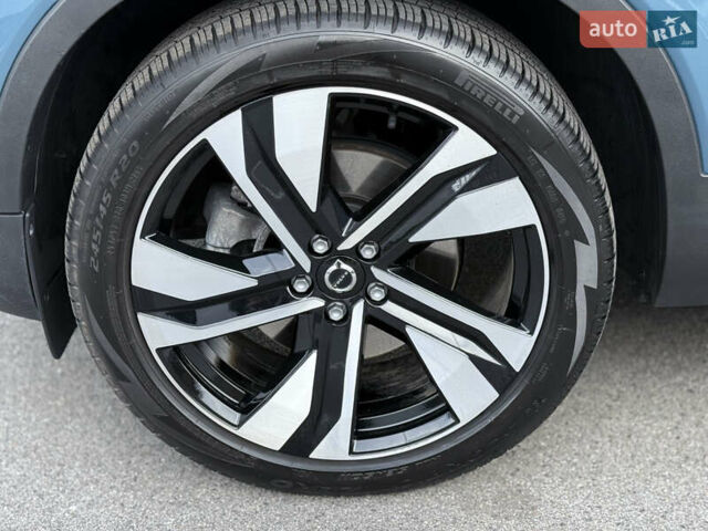 Синий Вольво XC40, объемом двигателя 1.97 л и пробегом 7 тыс. км за 36000 $, фото 53 на Automoto.ua