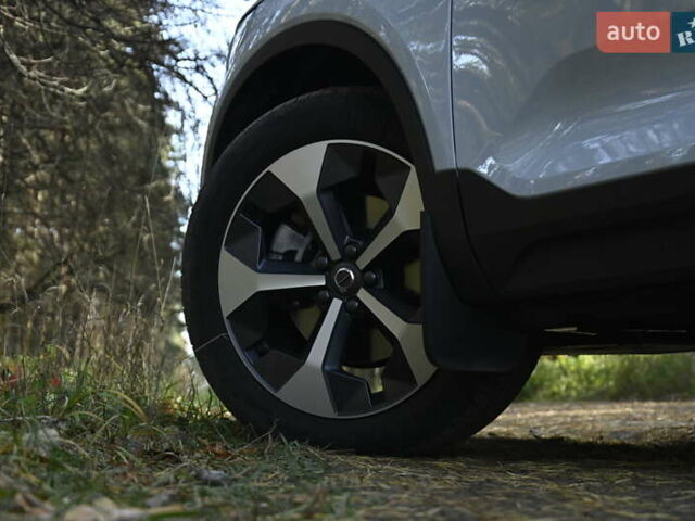 Синий Вольво XC40, объемом двигателя 1.97 л и пробегом 10 тыс. км за 45400 $, фото 23 на Automoto.ua