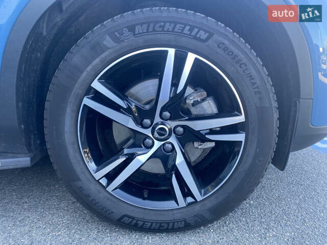 Синий Вольво XC40, объемом двигателя 1.97 л и пробегом 26 тыс. км за 44426 $, фото 26 на Automoto.ua