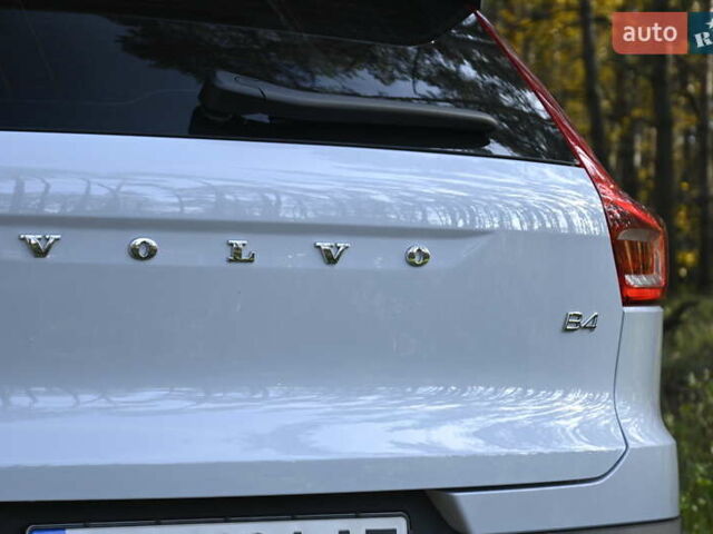 Синій Вольво XC40, об'ємом двигуна 1.97 л та пробігом 10 тис. км за 45349 $, фото 21 на Automoto.ua