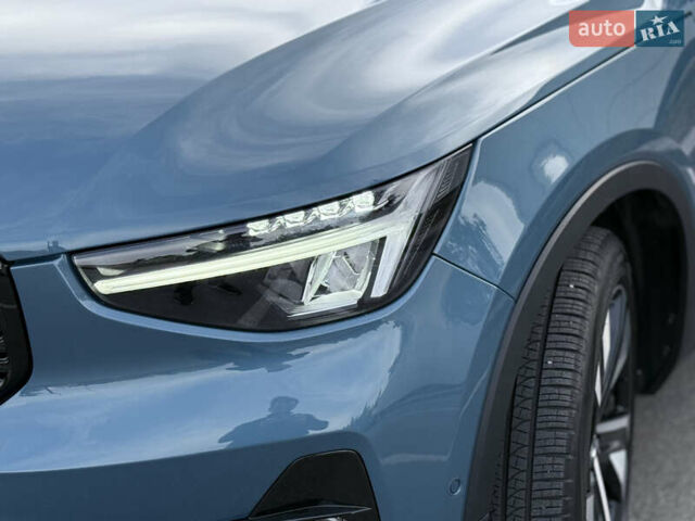 Синий Вольво XC40, объемом двигателя 1.97 л и пробегом 7 тыс. км за 36000 $, фото 46 на Automoto.ua