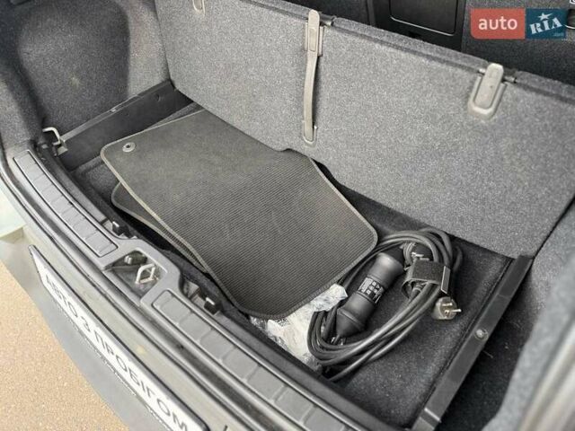 Вольво XC40 2021 в Киеве на Automoto.ua Зеленый Вольво XC40, объемом двигателя 0 л и пробегом 82 тыс. км за 32729 $, фото 26 на Automoto.ua