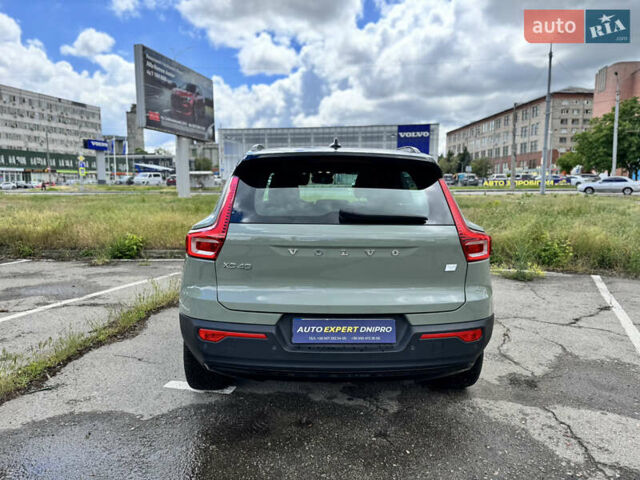 Зелений Вольво XC40, об'ємом двигуна 0 л та пробігом 40 тис. км за 29500 $, фото 11 на Automoto.ua