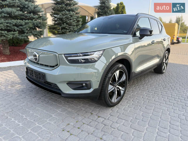 Зелений Вольво XC40, об'ємом двигуна 0 л та пробігом 32 тис. км за 30500 $, фото 12 на Automoto.ua