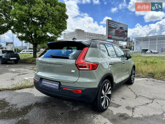 Зелений Вольво XC40, об'ємом двигуна 0 л та пробігом 40 тис. км за 29500 $, фото 12 на Automoto.ua