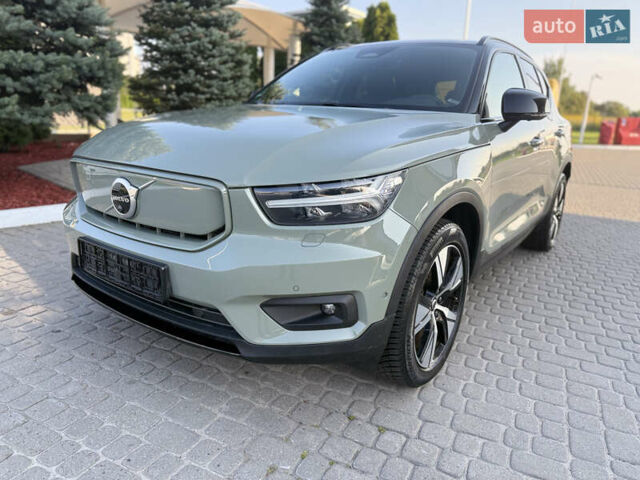 Зелений Вольво XC40, об'ємом двигуна 0 л та пробігом 32 тис. км за 30500 $, фото 11 на Automoto.ua