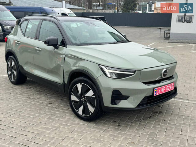 Зеленый Вольво XC40, объемом двигателя 0 л и пробегом 69 тыс. км за 23300 $, фото 3 на Automoto.ua