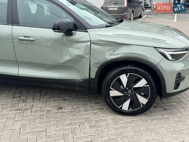 Зеленый Вольво XC40, объемом двигателя 0 л и пробегом 69 тыс. км за 23300 $, фото 6 на Automoto.ua
