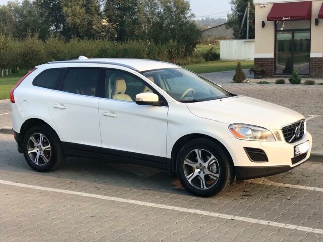 Белый Вольво ХС60, объемом двигателя 2 л и пробегом 134 тыс. км за 16999 $, фото 23 на Automoto.ua