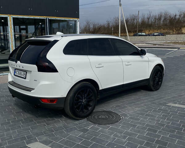 Білий Вольво ХС60, об'ємом двигуна 2.4 л та пробігом 316 тис. км за 10999 $, фото 2 на Automoto.ua